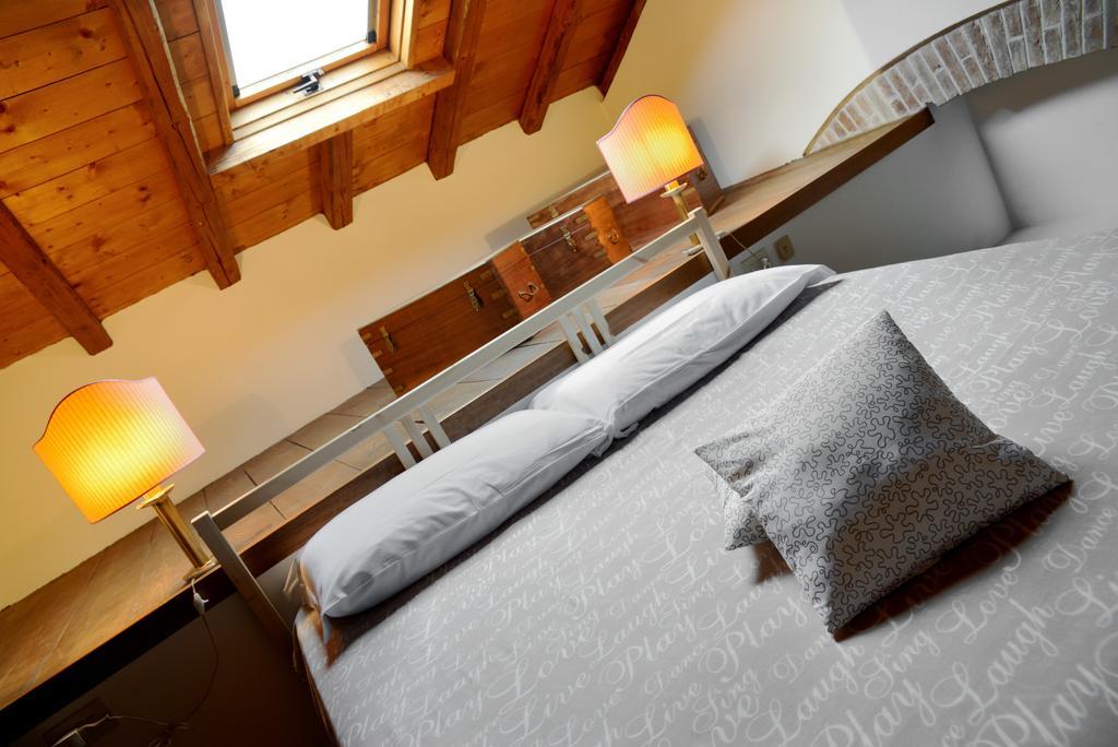 P&P Piazza Bergamo Apartment Szoba fotó